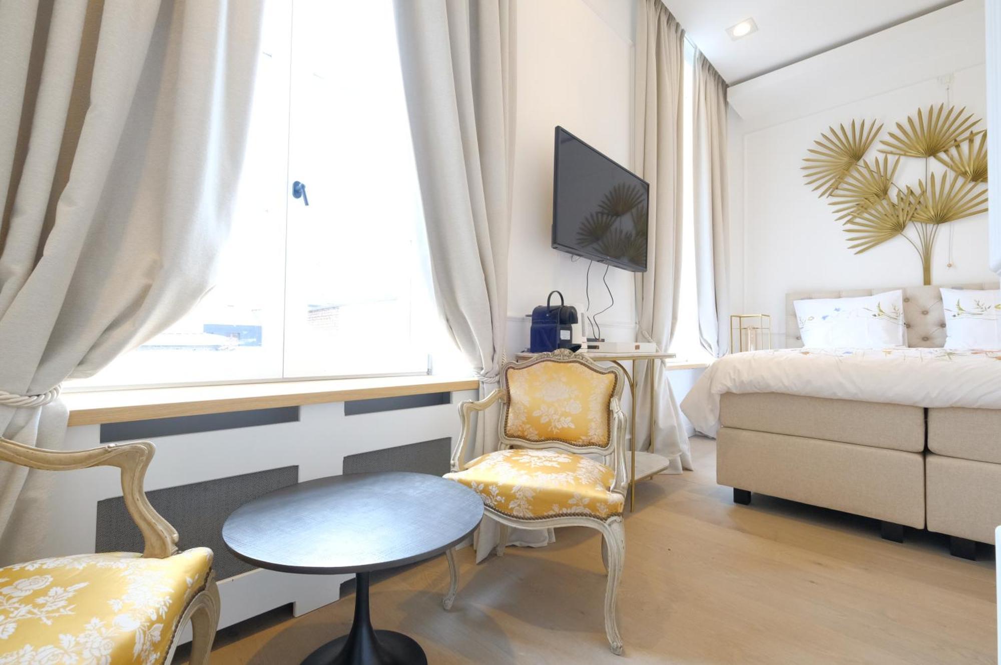 Room Jade - La Maison De La Duchesse De La Valliere - Parking Prive Mons  Exterior foto